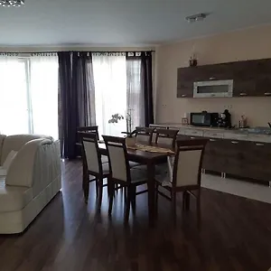 Aqua Line Apartman