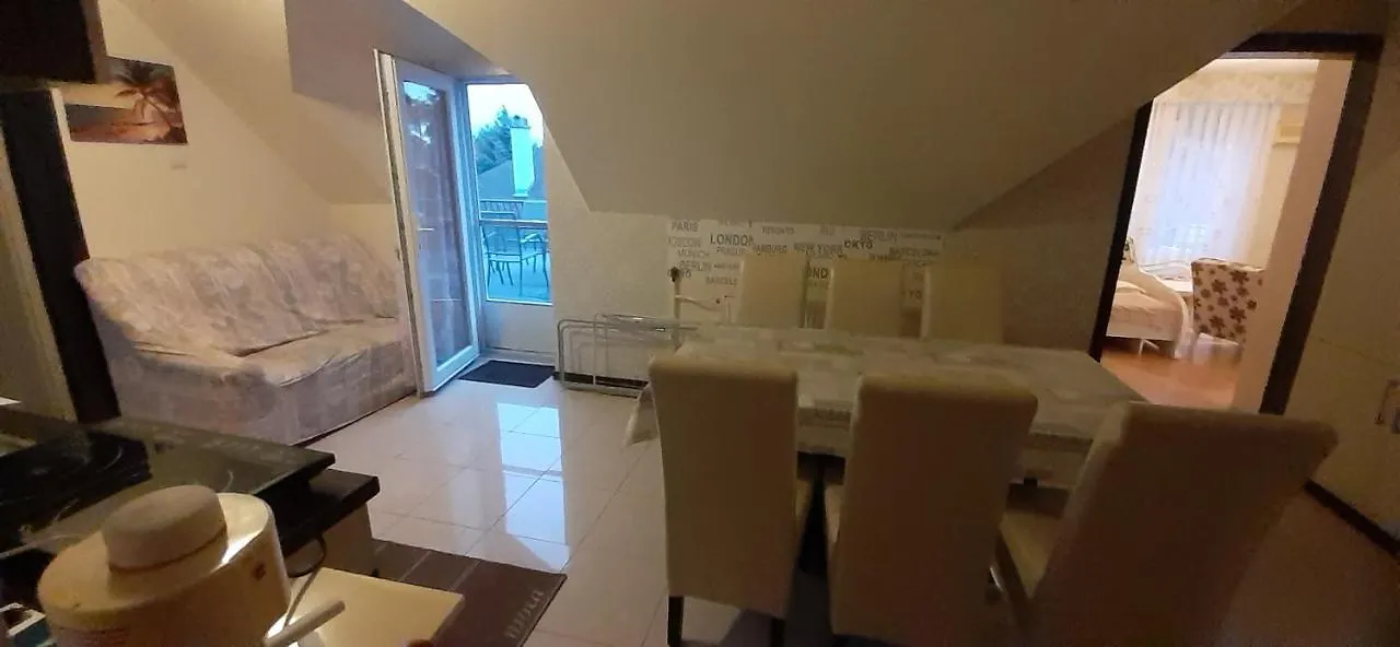 Apartment Oazis Apartmanhaz Hajduszoboszlo Hungary